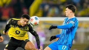 欧力士王牌山本由伸在挑战 MLB 前夕再次夺得 2023 年泽村赏